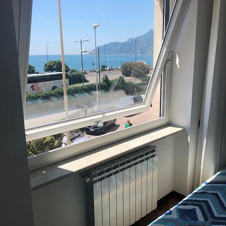 Blue Sea Salerno Hotel Ngoại thất bức ảnh