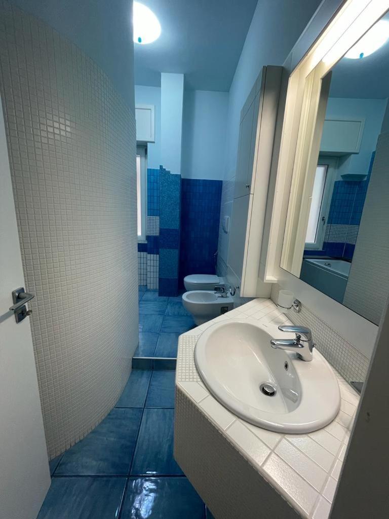 Blue Sea Salerno Hotel Ngoại thất bức ảnh