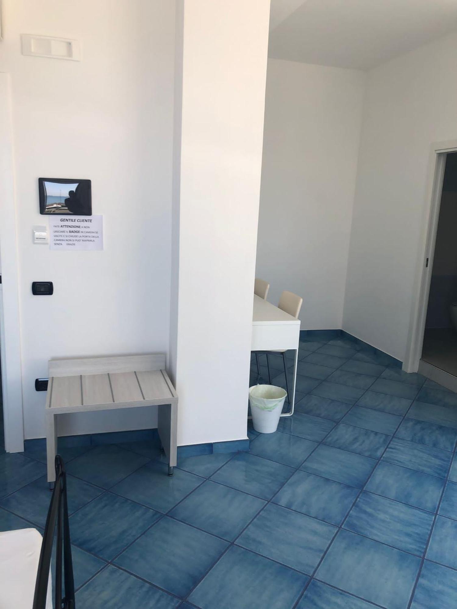 Blue Sea Salerno Hotel Ngoại thất bức ảnh
